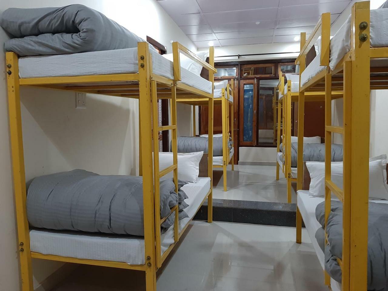 Bir Nest Hostel Zewnętrze zdjęcie